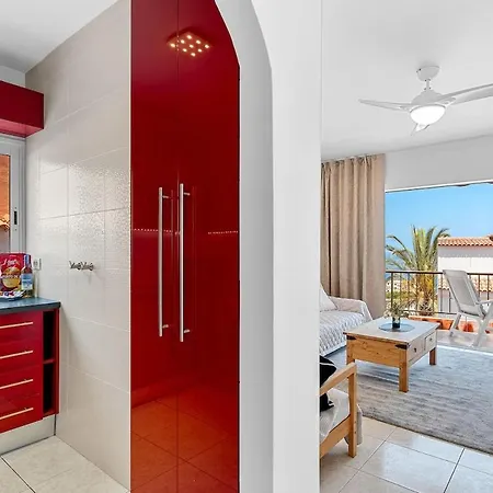 Apartment Spacious 3br With Big Terrace